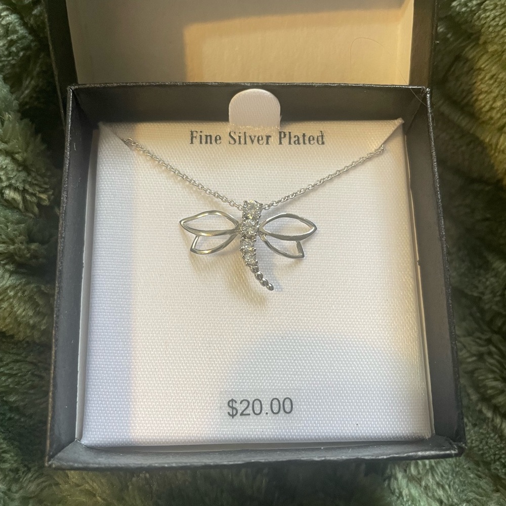 Dragonfly shaped necklace